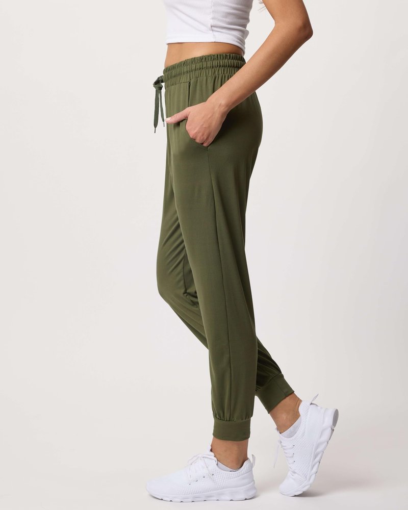 Real Essentials 3 Pack: Women's Lounge Joggers Sweatpants with Pockets Yoga Running Athletic Workout, Set 4, M, Pack of 3