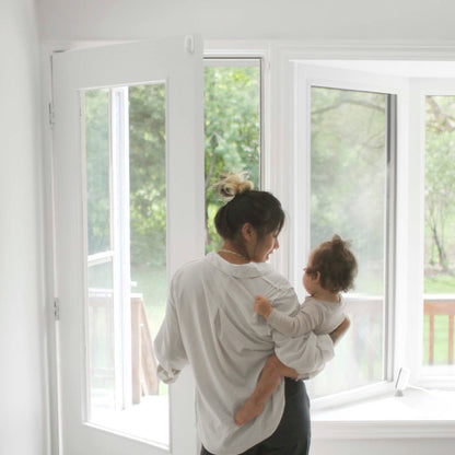 ecobee SmartCamera Smart Security Bundle with ecobee Smart Camera Indoor WiFi Security Camera and 2 Pack SmartSensor for Doors & Windows - Wifi Contact Sensor for Home Security, Energy Savings - Compatible with Smart Thermostats