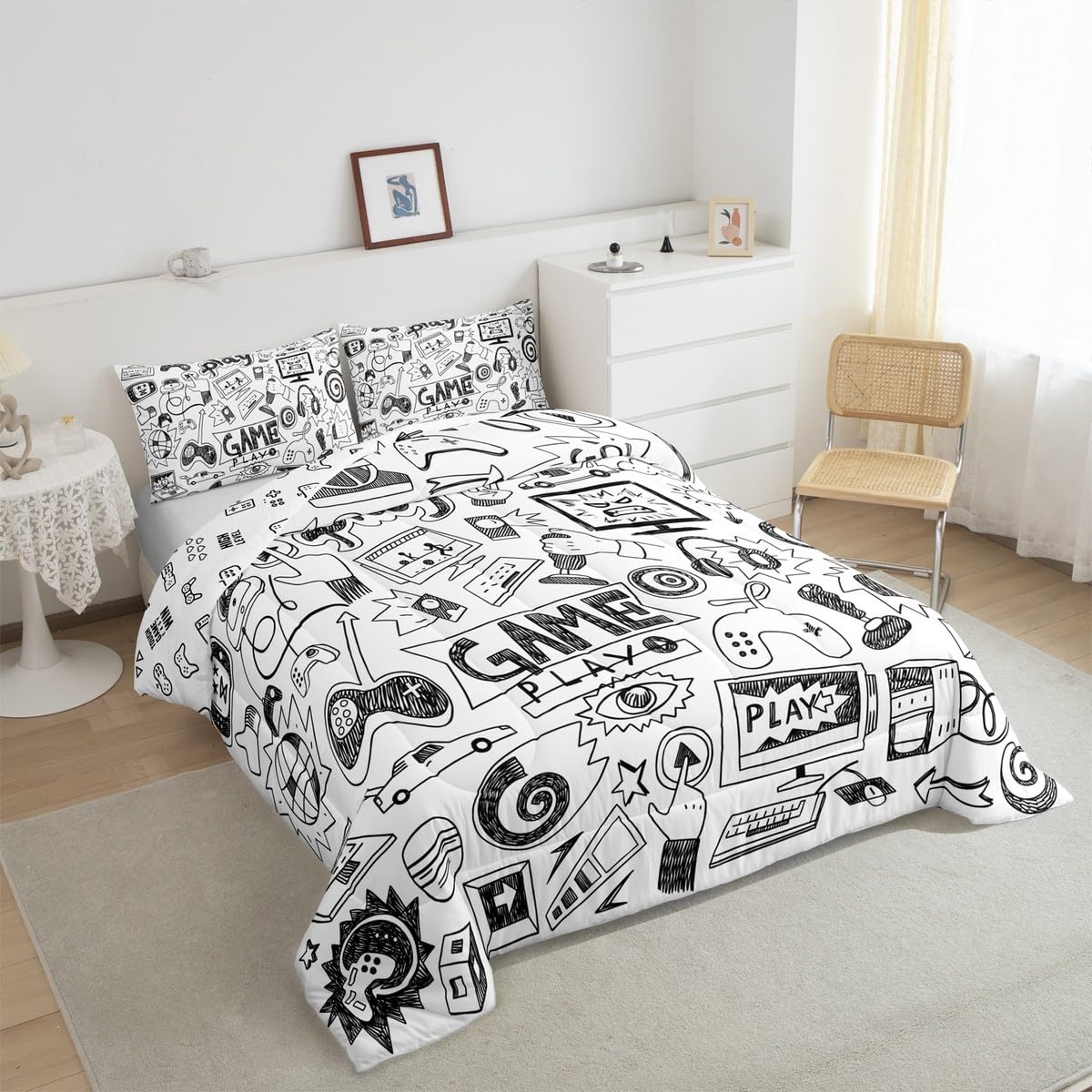 Erosebridal Gaming Comforter Set, Kids Gamepad Cartoon Bedding Set Video Games Gamers Duvet Set Queen Hip Hop Graffiti Quilt Set Racing Car Comforter Set, Black White Printed Bedroom Decor