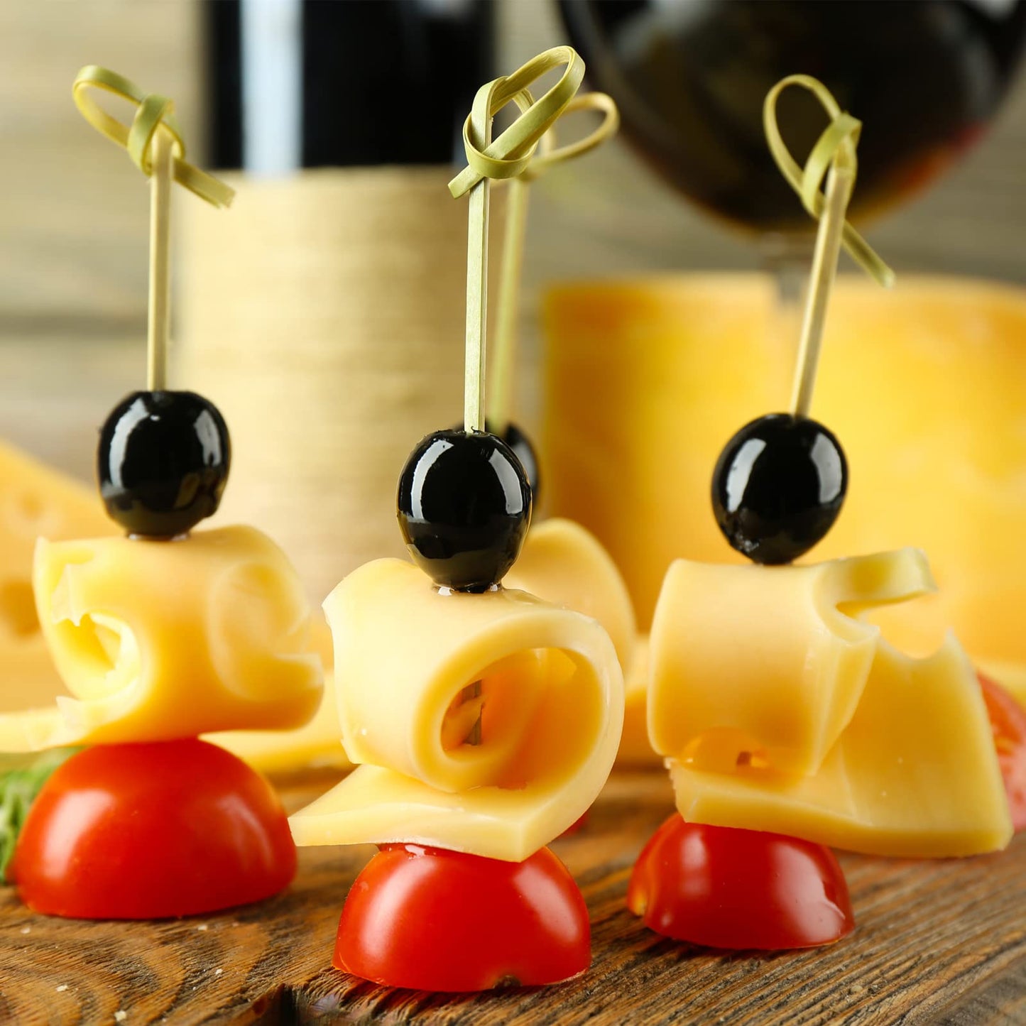 200PCS Cocktail Picks Bamboo Skewers for Appetizers, Fancy Toothpicks for Appetizers, 4.7 Inch Long Decorative Knot Bamboo Cocktail Sticks for Party Drinks Food Fruit Charcuterie Boards Accessories