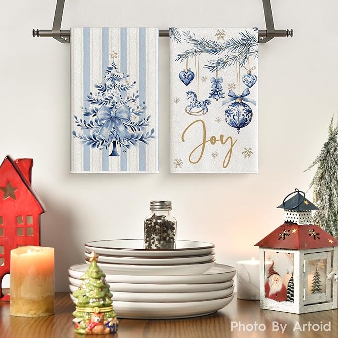 Artoid Mode Blue Porcelain Ornaments Xmas Tree Christmas Kitchen Towels Dish Towels, 18x26 Inch Farmhouse Holiday Winter Decoration Cleaning Set of 4