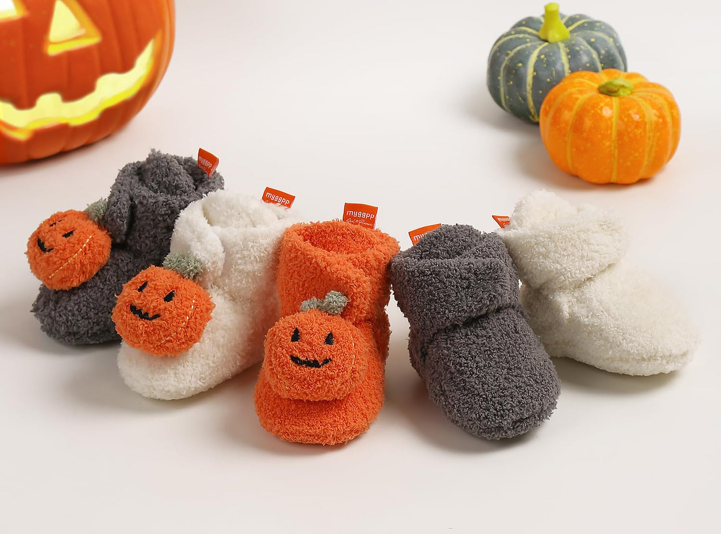 GDSDYM Baby Booties Cozy Christams Slippers Soft Baby Halloween Pumpkin Shoes Winter Warm Infant Newborn Crib Sock Shoes First Walkers