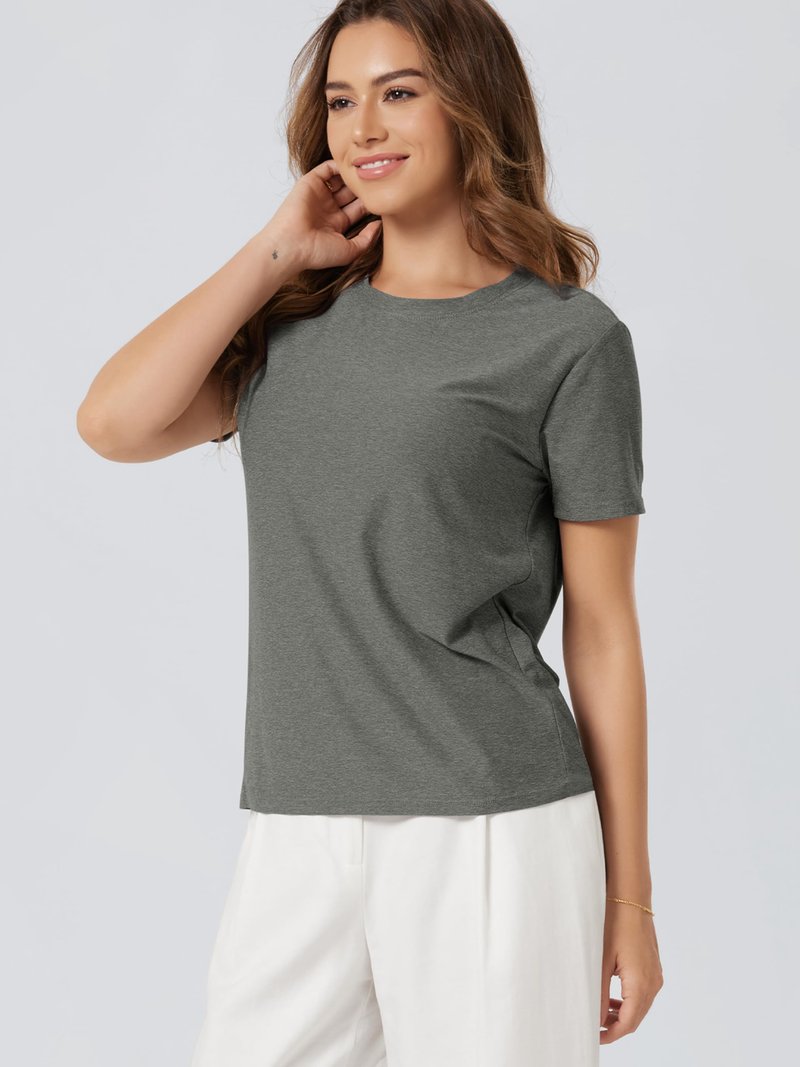 ODODOS Women's Performance Tee Ultra Soft odSTRATUM Tech Short Sleeve Relaxed Top Crew Neck T-Shirts, Smoke Heather, Large