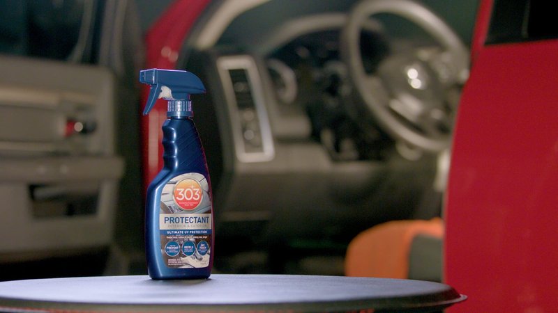 303 Products Automotive Protectant Spray, UV Protection for Car Interior & Exterior – Protects Vinyl, Plastic & Rubber, Repels Dust & Dirt, Matte Finish, 16 oz