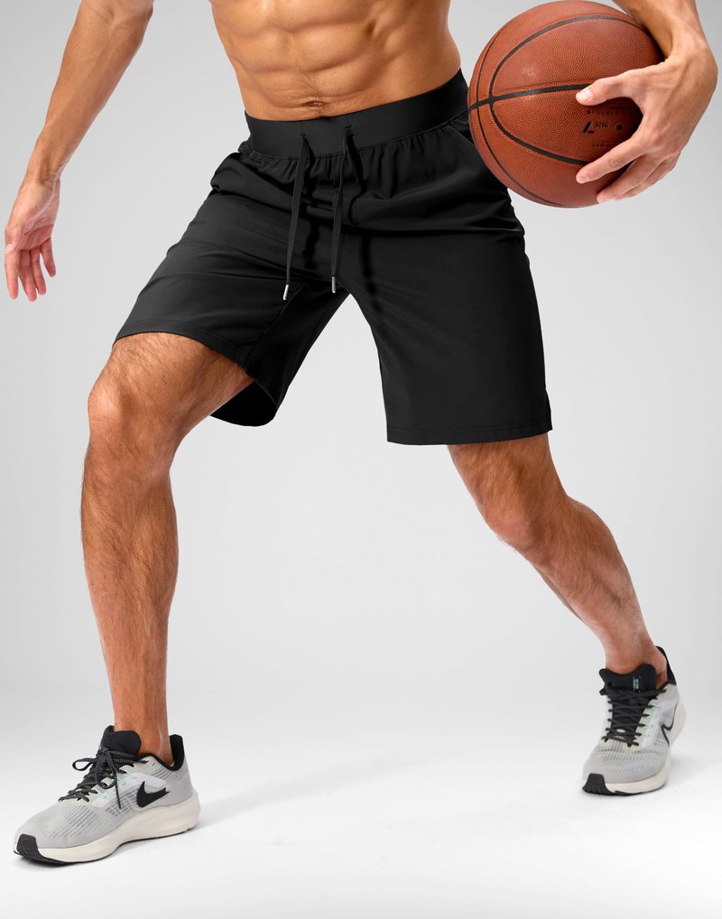 Soothfeel Men's Running Shorts with Zipper Pockets 9 Inch Lightweight Quick Dry Gym Sports Athletic Workout Basketball Shorts for Men (Black, M)