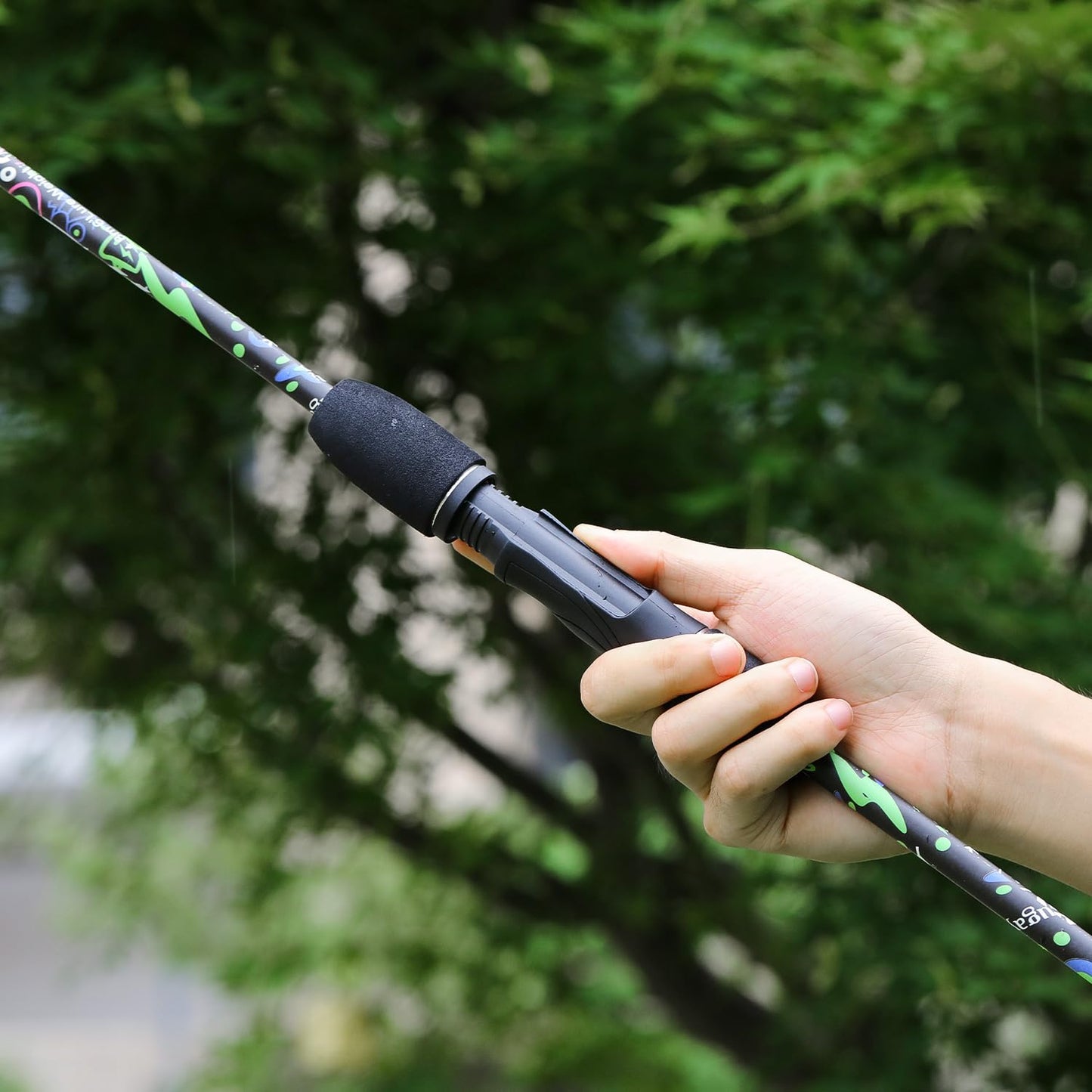 Sougayilang Fishing Rod, 2-Piece Fiber Glass Spinning Rod with EVA Grip, Smooth Transition Fishing Pole- 6'0"
