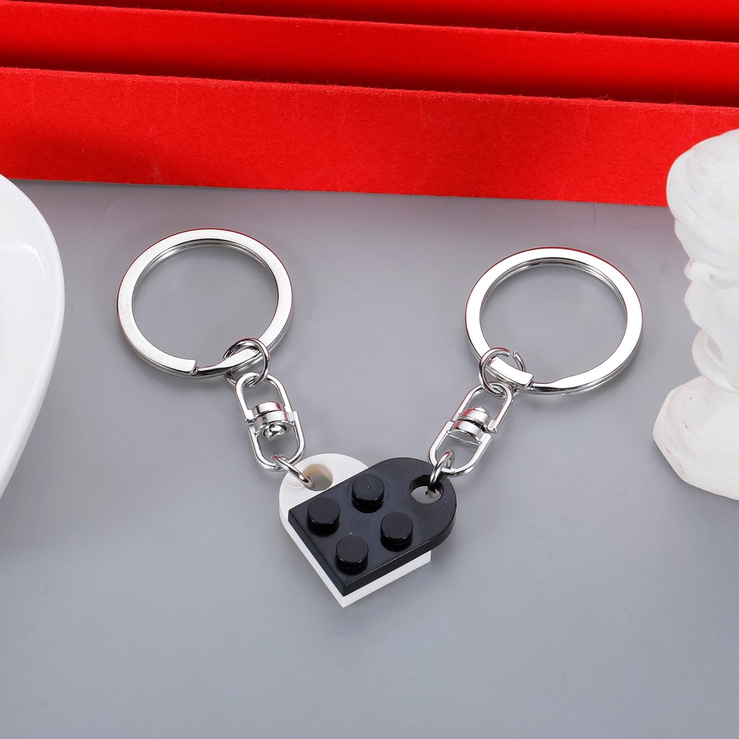 VANLOVEMAC Couples Matching Stuff Gifts for Boyfriend Girlfriend Valentines Day Gifts for Her Him Couples Gift Christmas