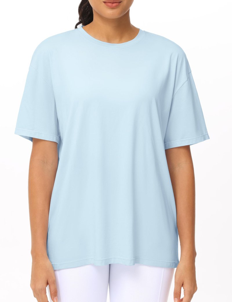 THE GYM PEOPLE Women's Casual Oversized T-Shirts Summer Crewneck Short Sleeve Workout Basic Tee Tops Light Blue