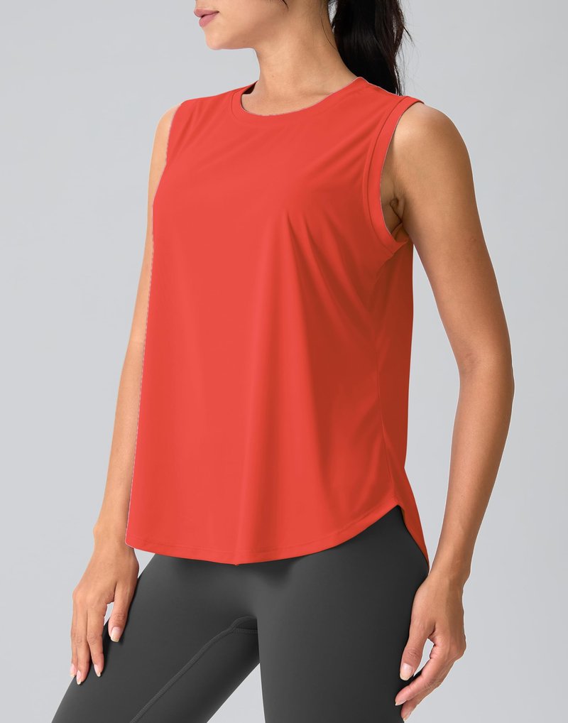 SANTINY Women's Sleeveless Workout Tops Breathable Lightweight Active Tennis Yoga Shirts Athletic Running Tank Tops for Women (Red_S)