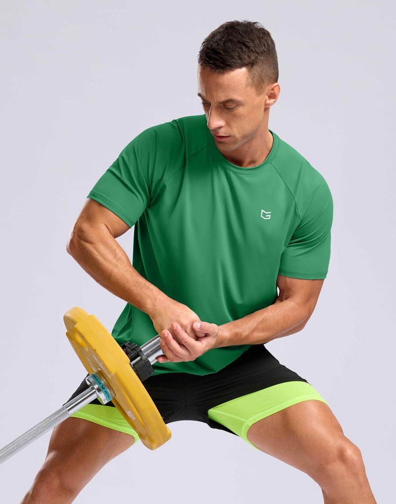 G Gradual Men's Athletic Workout T-Shirts Moisture Wicking Cooling Running Shirts Short Sleeve Performance Tee for Gym Tennis(Green,S)