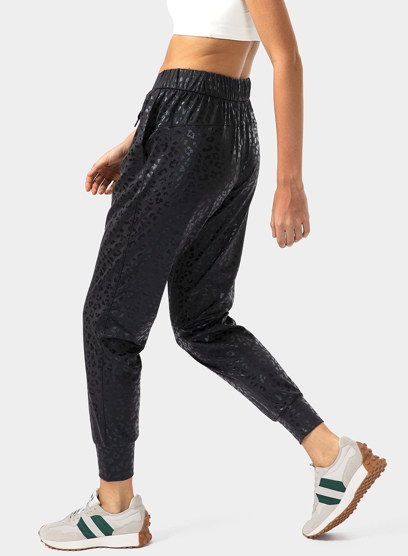 SANTINY Women's Joggers Pants Pockets Drawstring Running Sweatpants for Women Lounge Workout Jogging(Black Leopard_M)