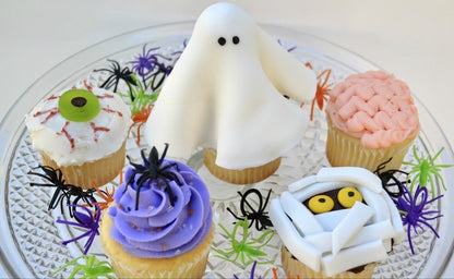 Funiverse 288 Bulk Halloween Spider Ring Assortment - Orange, Purple, Black, and Glow-in-the-Dark Creepy Crawly Party Favors, Treats, and Cupcake Toppers