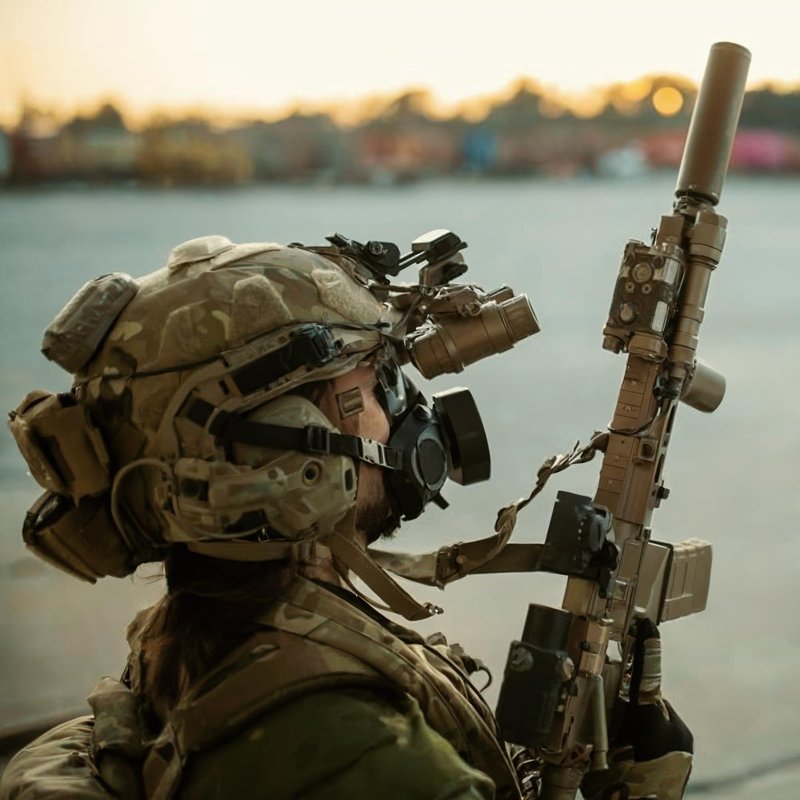 PIG FDT Alpha Full Dexterity Gloves for Shooting Sports, Touchscreen Compatible, Breathable, 1 Pair, Multicam, Medium
