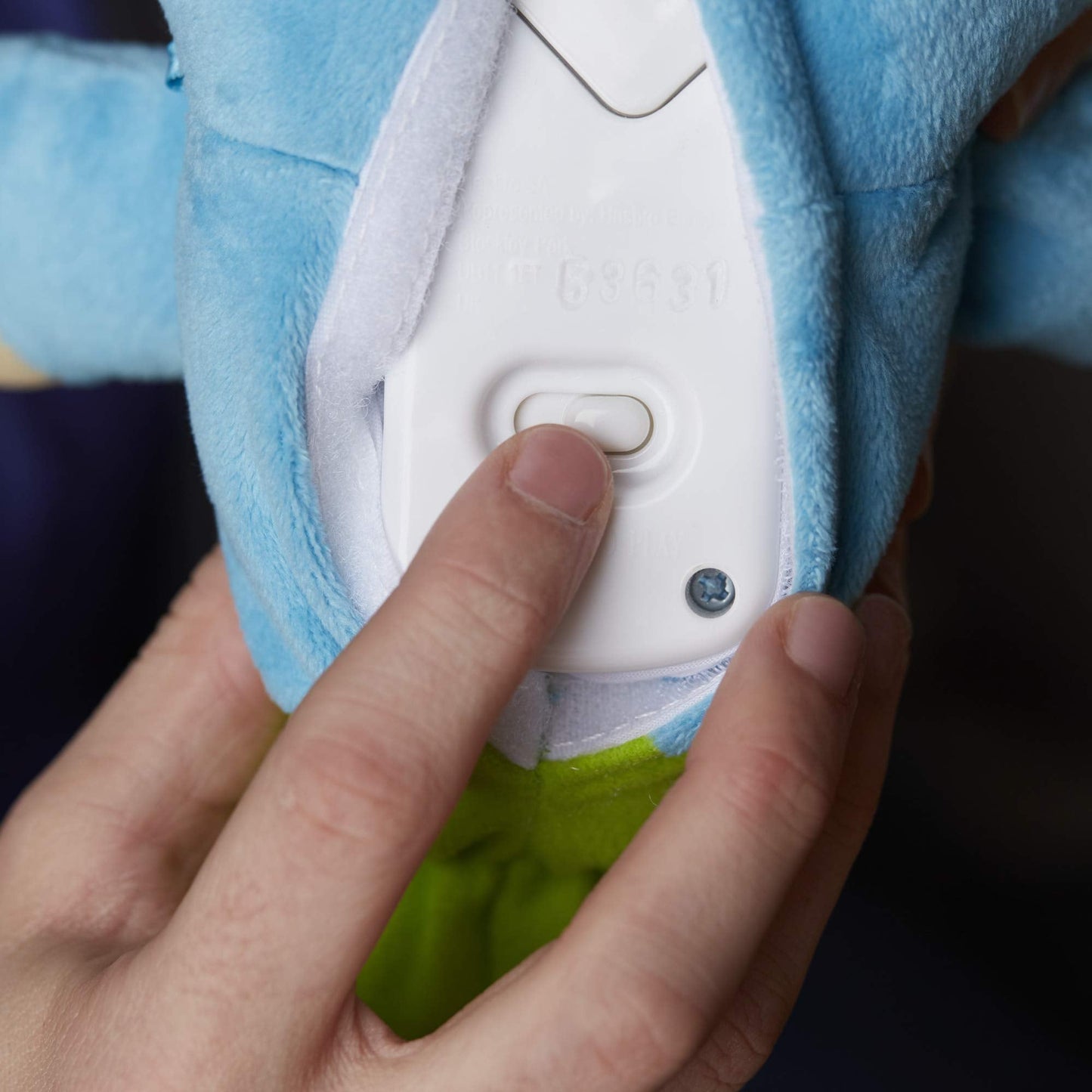 Playskool Lullaby Gloworm Blue - Amazon Exclusive