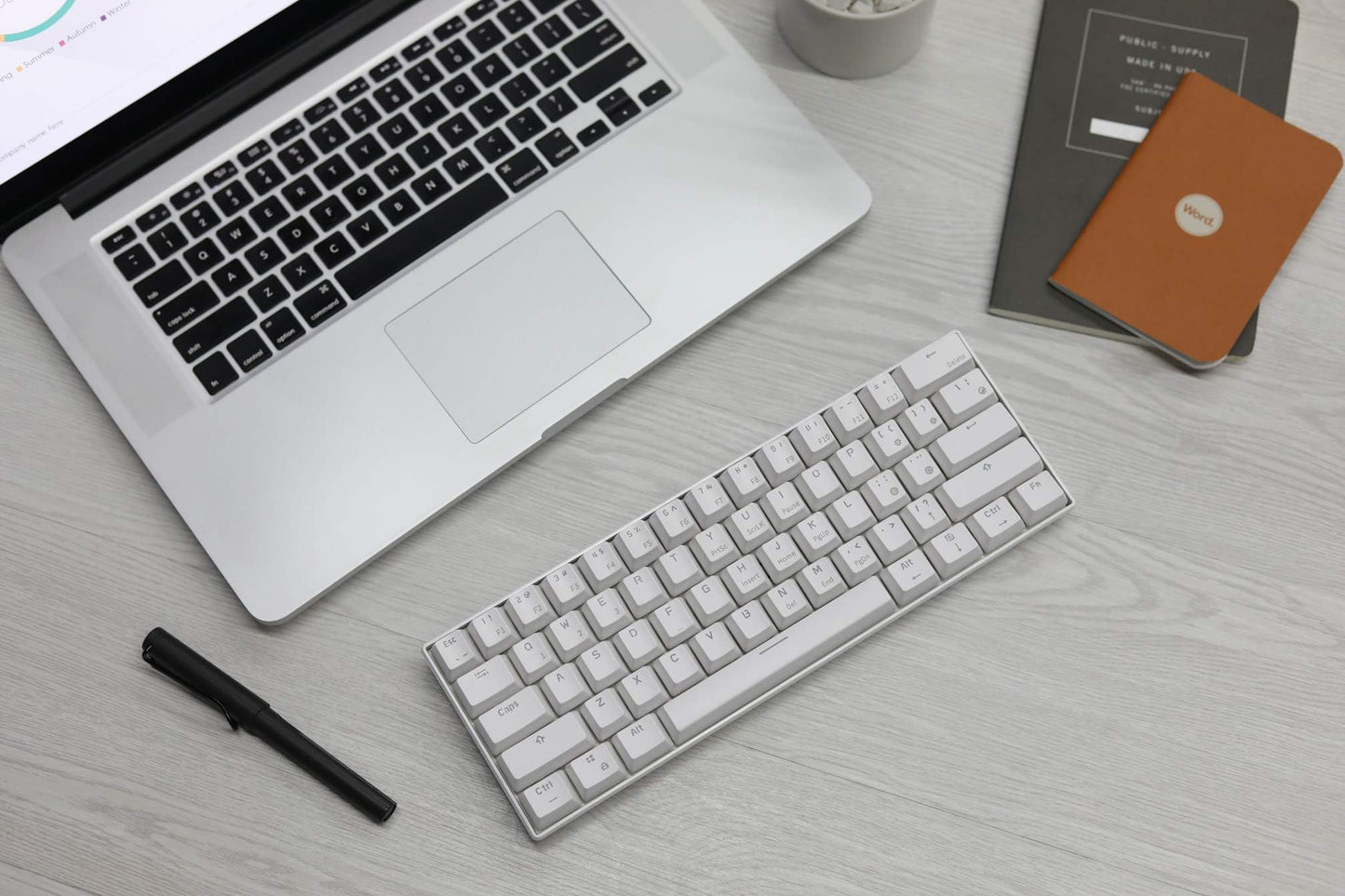 RK ROYAL KLUDGE RK61 Wireless 60% Triple Mode BT5.0/2.4G/USB-C Wired Mechanical Gaming Keyboard, Compact 61 Keys Bluetooth Mechanical Keyboard with Software (Hot Swappable Blue Switch, White)