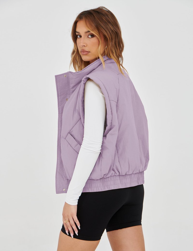 Lviefent Womens Puffer Vest Cropped Lightweight Button Down Quilted Vest Sleeveless Padded Gilet Coat with Pockets (Purple-XS)