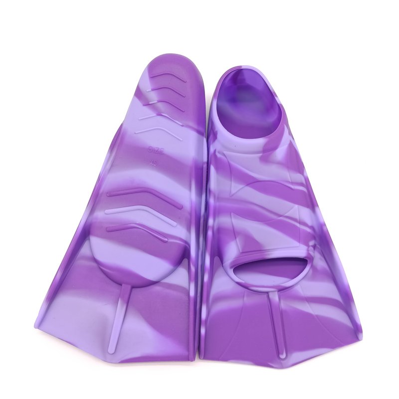 Gugmoy Kids Swim Fins,Comfortable Silicone Flippers for Swimming and Diving,Size Suitable Beginners Kids Girls Boys Adults (Medium, GrapePurple)