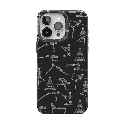 Casely iPhone 15 Pro Max Case | Nantucket Cottage | Blue Hydrangea | Compatible with MagSafe | Classic Ultra Slim Design