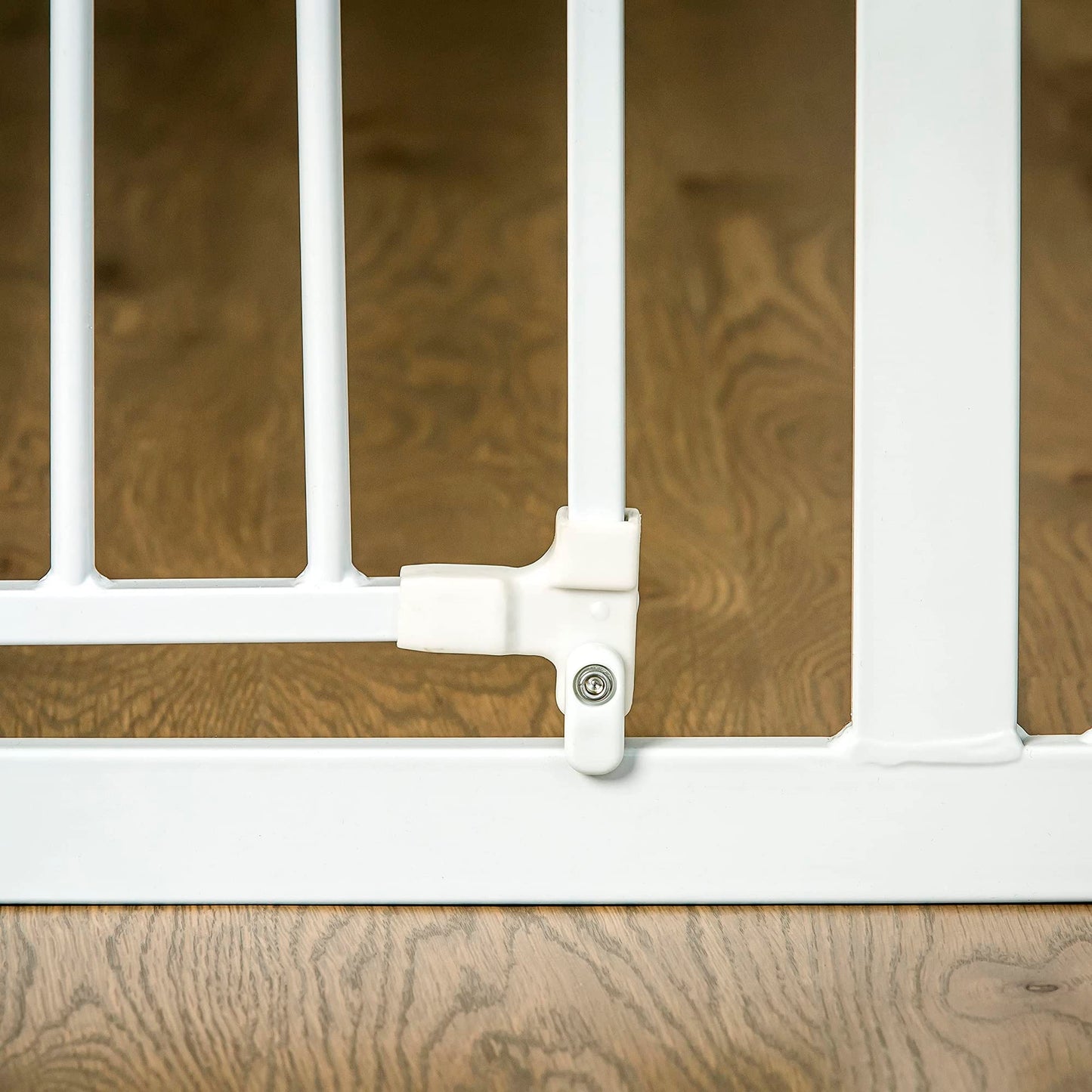 Regalo Easy Step Walk Thru Baby Safety Gate Pressure Mount with Included Extension Kit (15 cm)