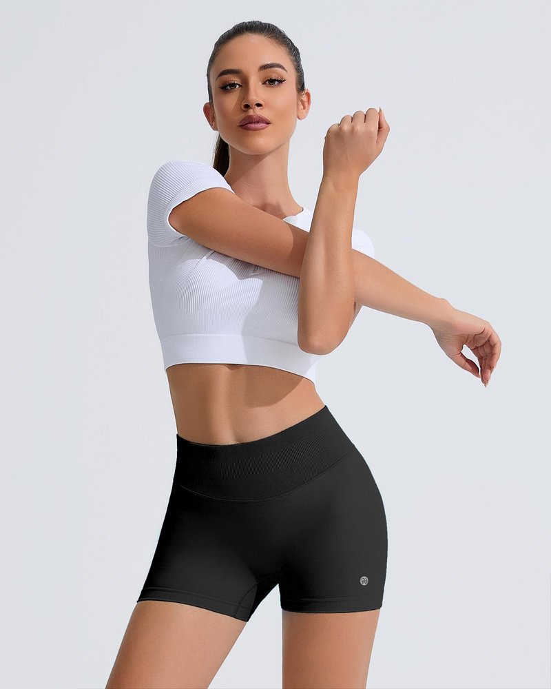 RIOJOY Womens Workout Shorts 4" Seamless High Waisted Scrunch Sports Yoga Fitted Short Tummy Control Running Biker Athletic No Front Seam Pants Soft Lightweight Booty Leggings Black L