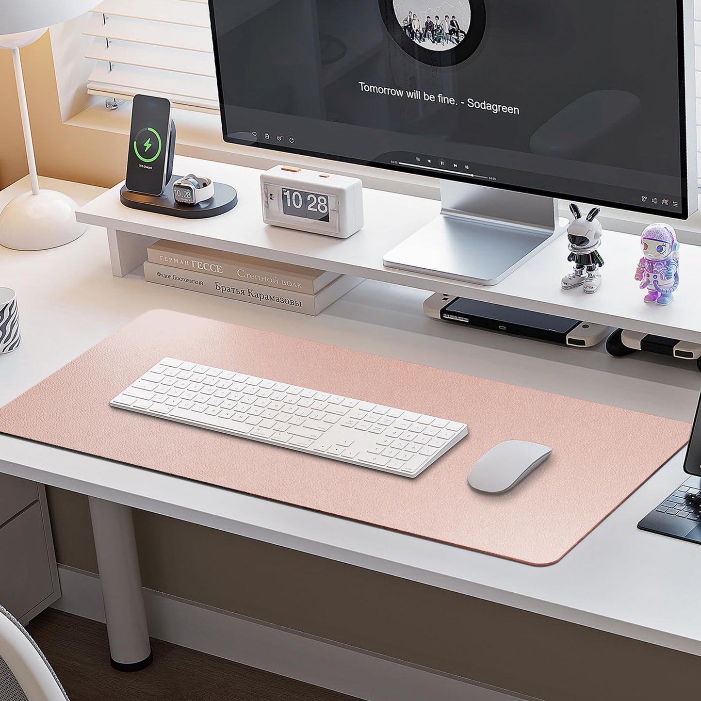 Boutilon Leather Desk Pad Protector,Non-Slip Mouse Pad,Laptop Desk Pad,Office Mouse Mat,Waterproof Leather Desk Blotter,Desk Writing Pad for Office and Home (S-Champagne,24"x 14")