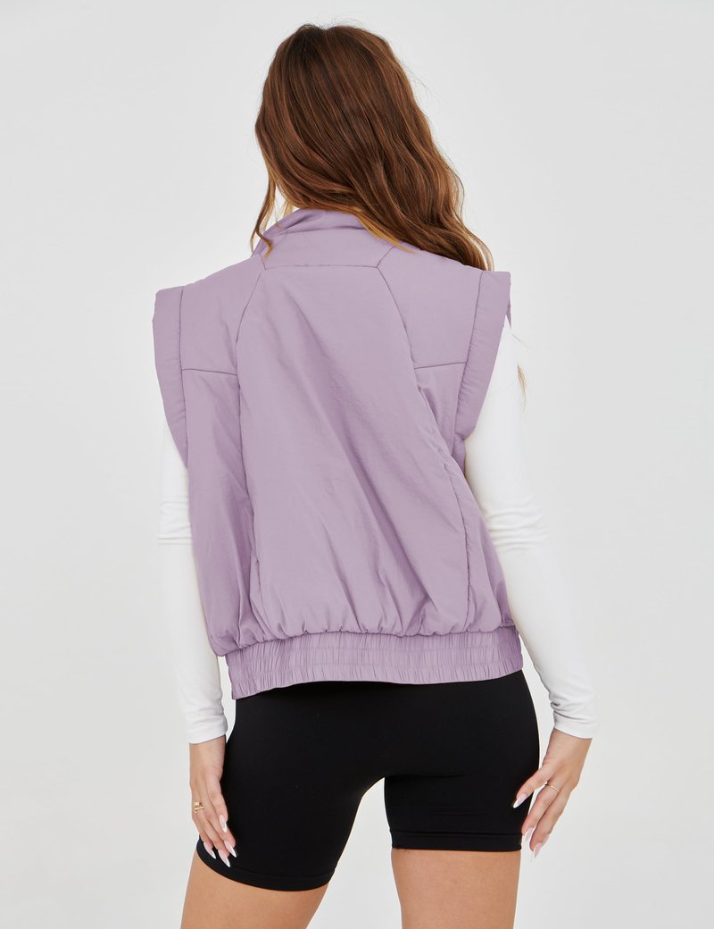 Lviefent Womens Puffer Vest Cropped Lightweight Button Down Quilted Vest Sleeveless Padded Gilet Coat with Pockets (Purple-XS)