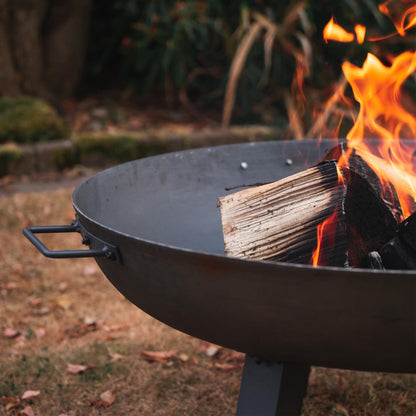 Harbour Housewares 75cm Cast Iron Fire Pit - Outdoor Garden Fire Bowl Frazier Garden Patio Heater Stove for Wood Logs, Charcoal Burning, BBQ, Camping Firepit