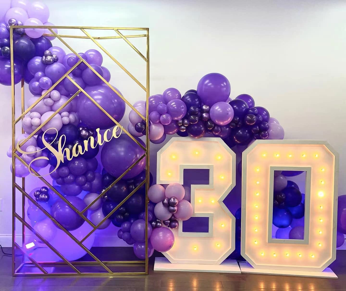 Bezente Dark Purple Latex Party Balloons - 100 Pack 12 inch Round Helium Purple Balloons for Wedding Graduation Halloween Birthday Party Backdrop Decorations