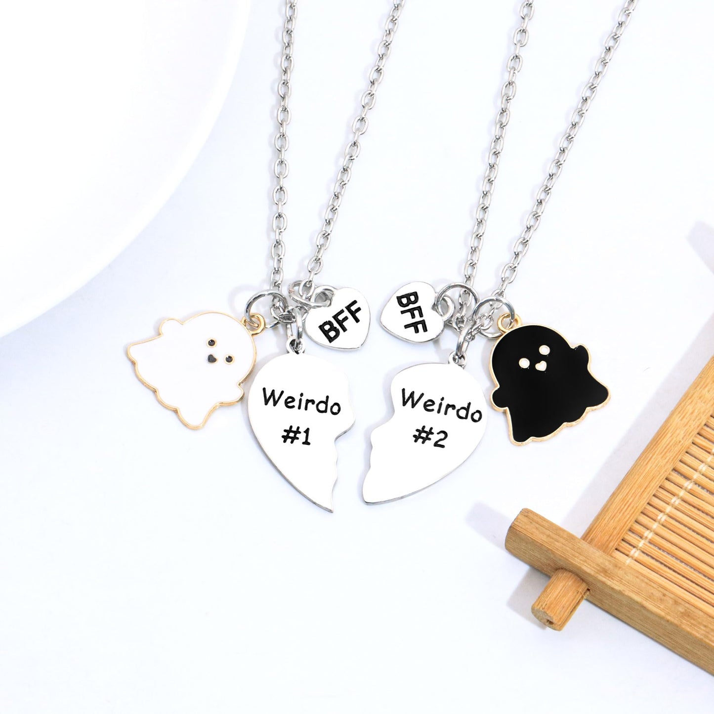 Halloween Friendship Gifts, Weirdo 1 Weirdo 2 "I hope we're BFF until we die. Then we stay ghost besties" 2psc Set Split Heart Pendant Necklaces Halloween BFF Gift for Best Friend (Ghost Friend)