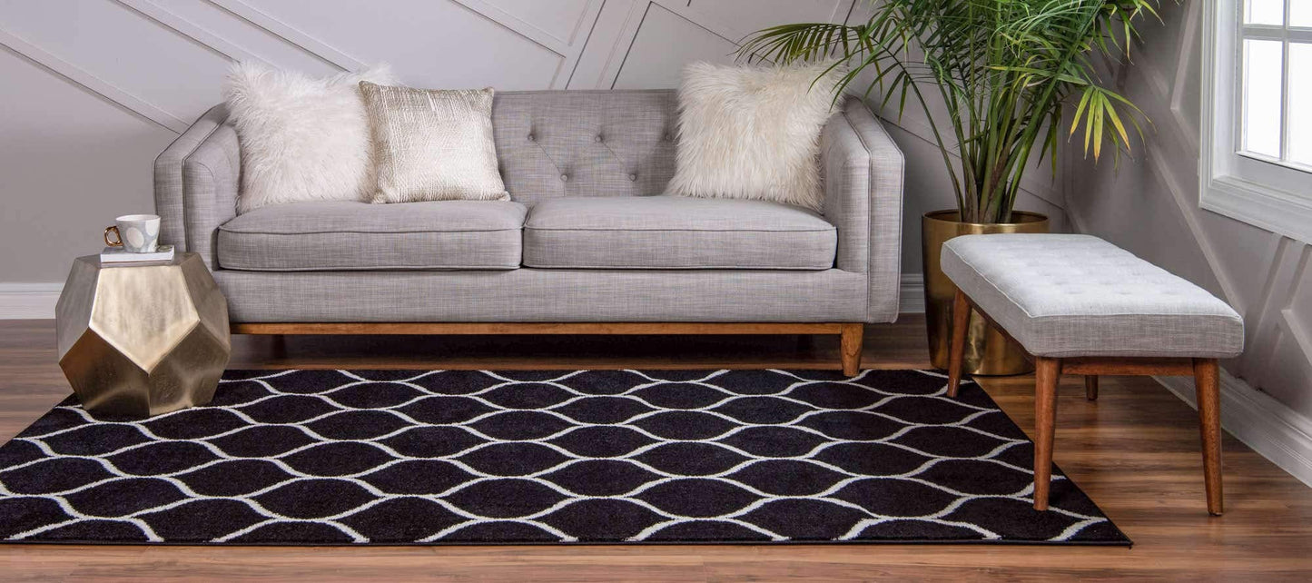 Unique Loom Trellis Frieze Collection Area Rug - Rounded (7' 1" x 10', Black/ Ivory)