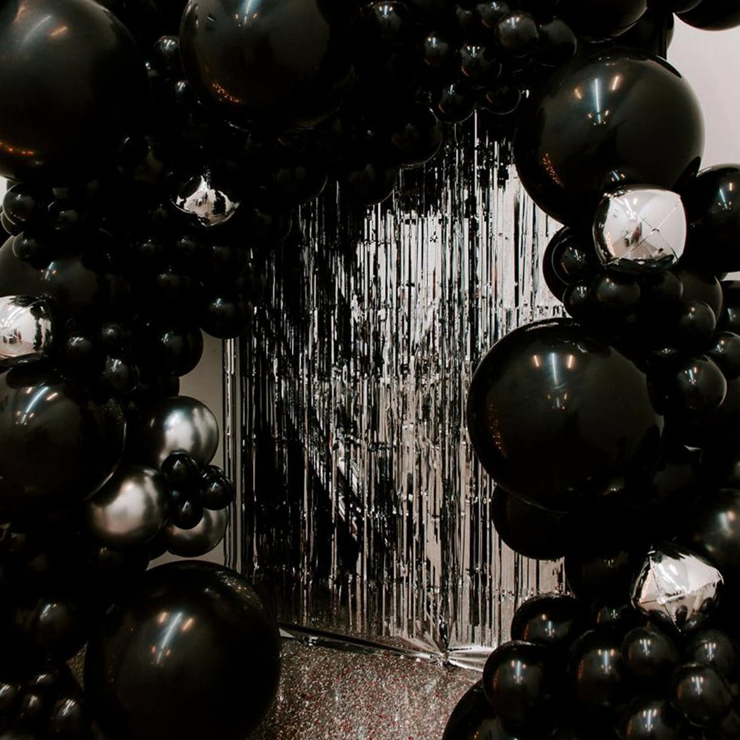 PartyWoo Black Balloons 50 pcs 12 Inch Matte Black Latex Helium Balloons for Graduation Halloween New Year Anniversary Birthday Retirement Party Decorations Black-Y18