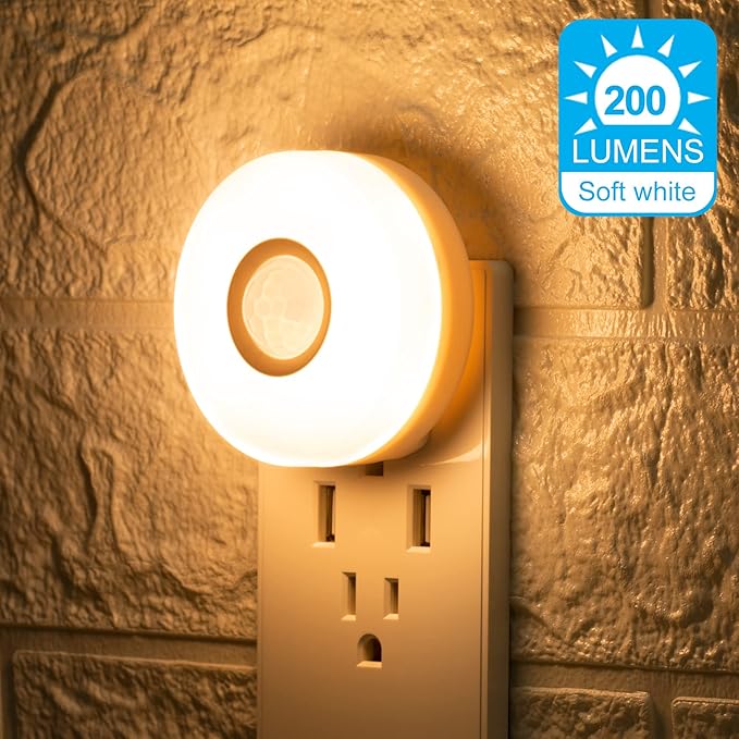Night Lights Plug Into Wall, 200LM Bright Plug in Night Light, Motion Sensor Nightlights Plugin Wall Decorative for Home (Cool White 2Pack)