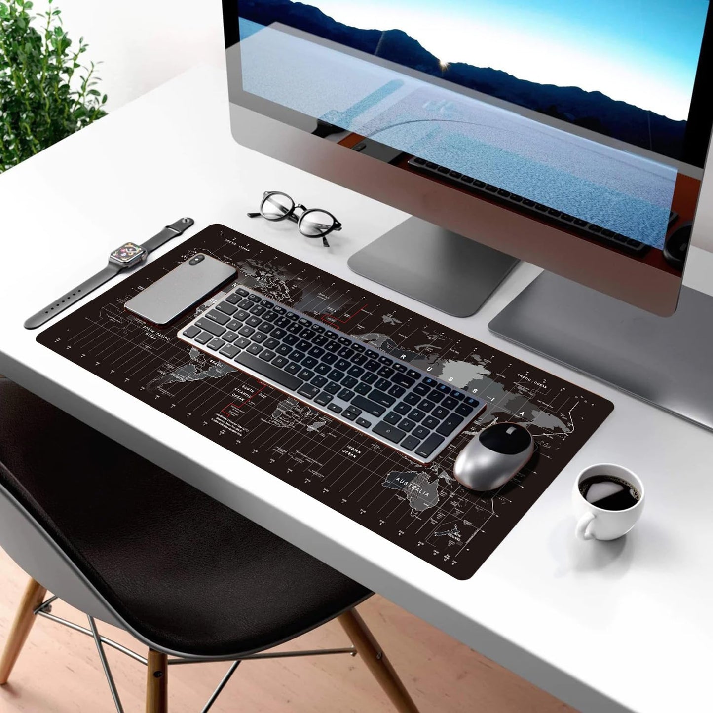 HGWALP Large Gaming Mouse Pad Black World Map Mouse Pad with Anti-Slip Rubber Base, Extended XXL Long Keyboard Pad Big Mouse Pads for Desk,31.5 X 11.8 Inch