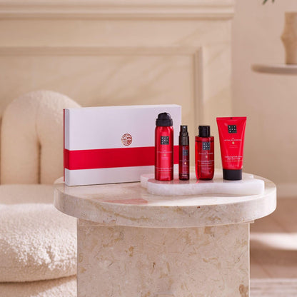 RITUALS Gift Set The Ritual of Ayurveda Small - Home and Skincare Products Enriched with Indian Rose and Sweet Almond Oil - Bath Gift Box with Balancing and Soothing Properties