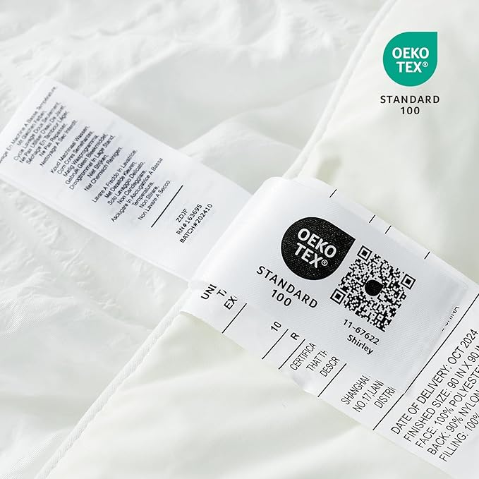 Cozy Bliss Cooling Comforter King Size Seersucker Plaid, Q-Max 0.4 Reversible Lightweight Cooling Blanket, Breathable Silk Smooth Summer Bedding Quilt for Hot Sleepers Night Sweats White