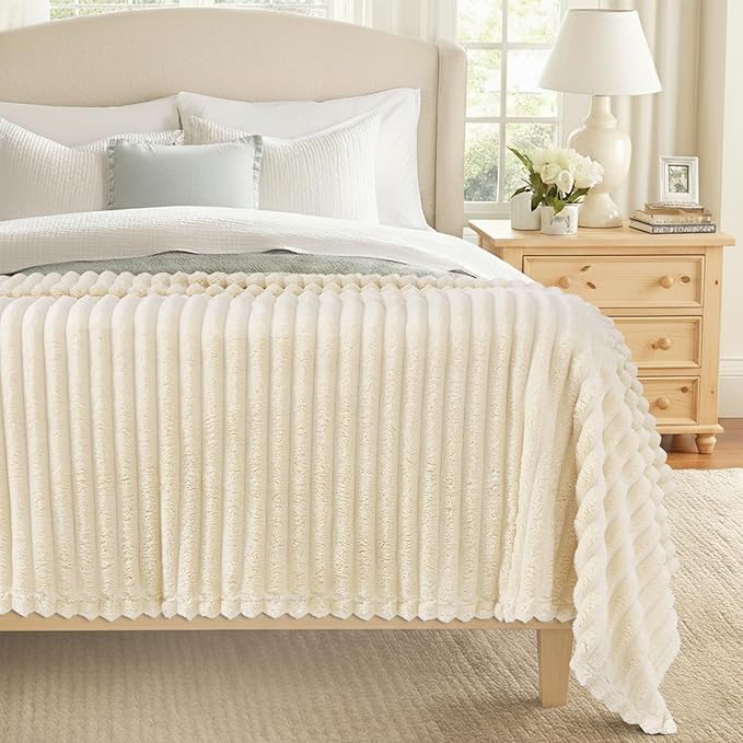decorUhome Soft Fleece Beige Blanket King Size for Bed, Cozy Fluffy Plush Flannel Large Striped Throws for Couch Sofa, Lightweight Decorative Fuzzy Blanket for Woman, 108x90 Inches