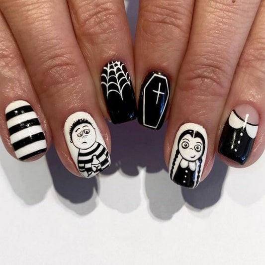 Halloween Horror Press on Nails Glossy Fake Nails Black White Stripe Spider Web Halloween Nail Art Designs Square Short False Nails Reusable Artificial Nails Full Cover Glue on Nails for Women 24 Pcs