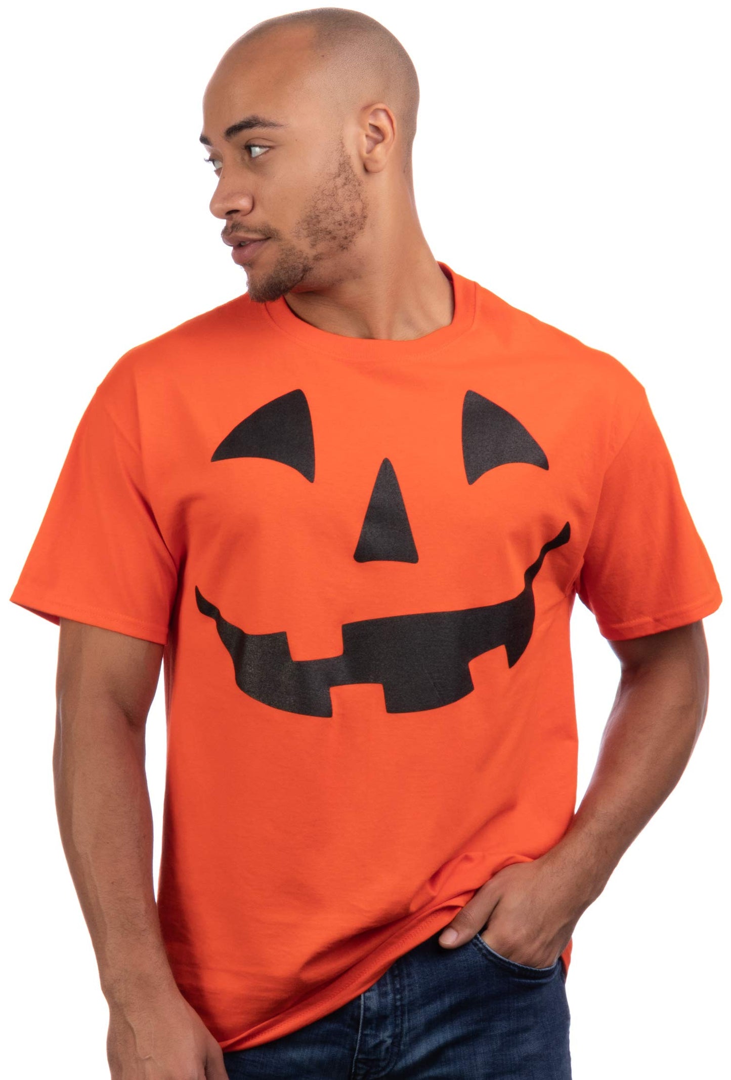 Ann Arbor T-shirt Co. Giant Jack O' Lantern Face | Halloween Pumpkin Fun Unisex T-Shirt for Men Women, XL
