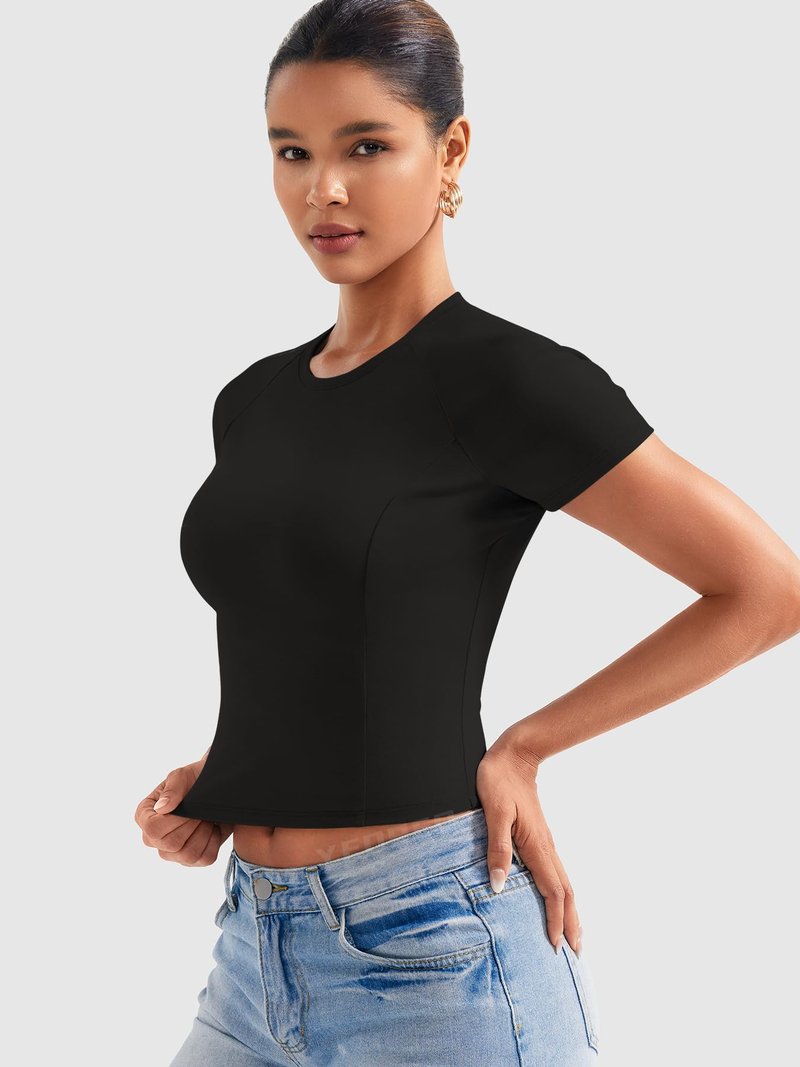 YEOREO Women Tops Baby T-Shirt Short Sleeve Crew Neck Going Out Crop Top Corriny Slim Fit Workout Basic Baby Tee Black M