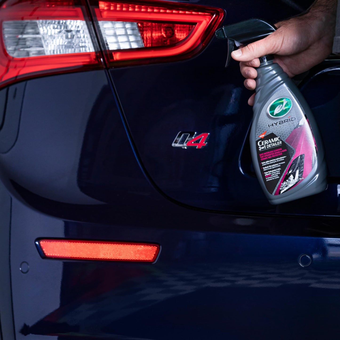 Turtle Wax Hybrid Solutions Ceramic 3-in-1 Detailer, Waterless Car Detailing Spray, 500ml, Pack of 1, Fruity Scent, Acts as a Car Wash, Ceramic Polish and Wax, Leaving a Long Lasting Shine