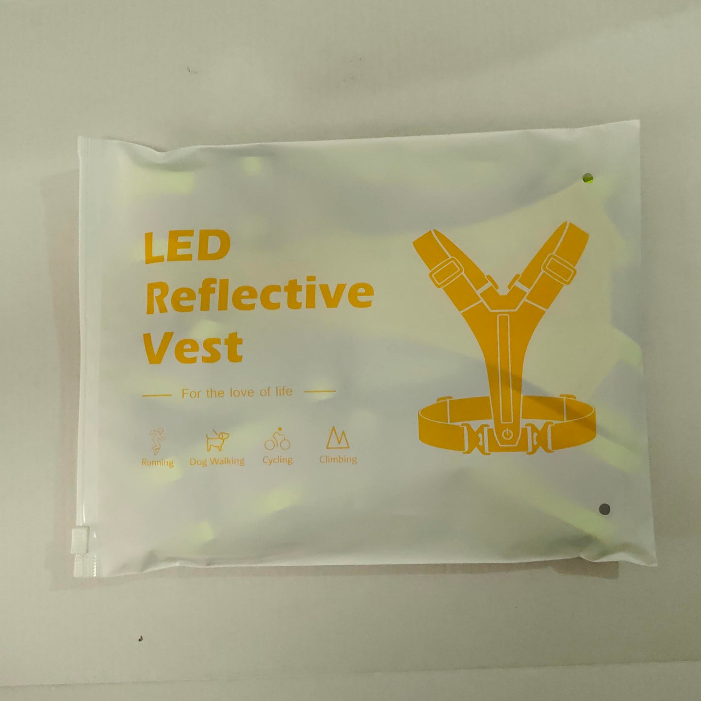 Fokia Kunbio LED Reflective Running Vest Gear,Light Up Vest Runners Night Walking USB Rechargeable,Up to 11hrs Light with Adjustable Waist/Shoulder for Women Men Kids