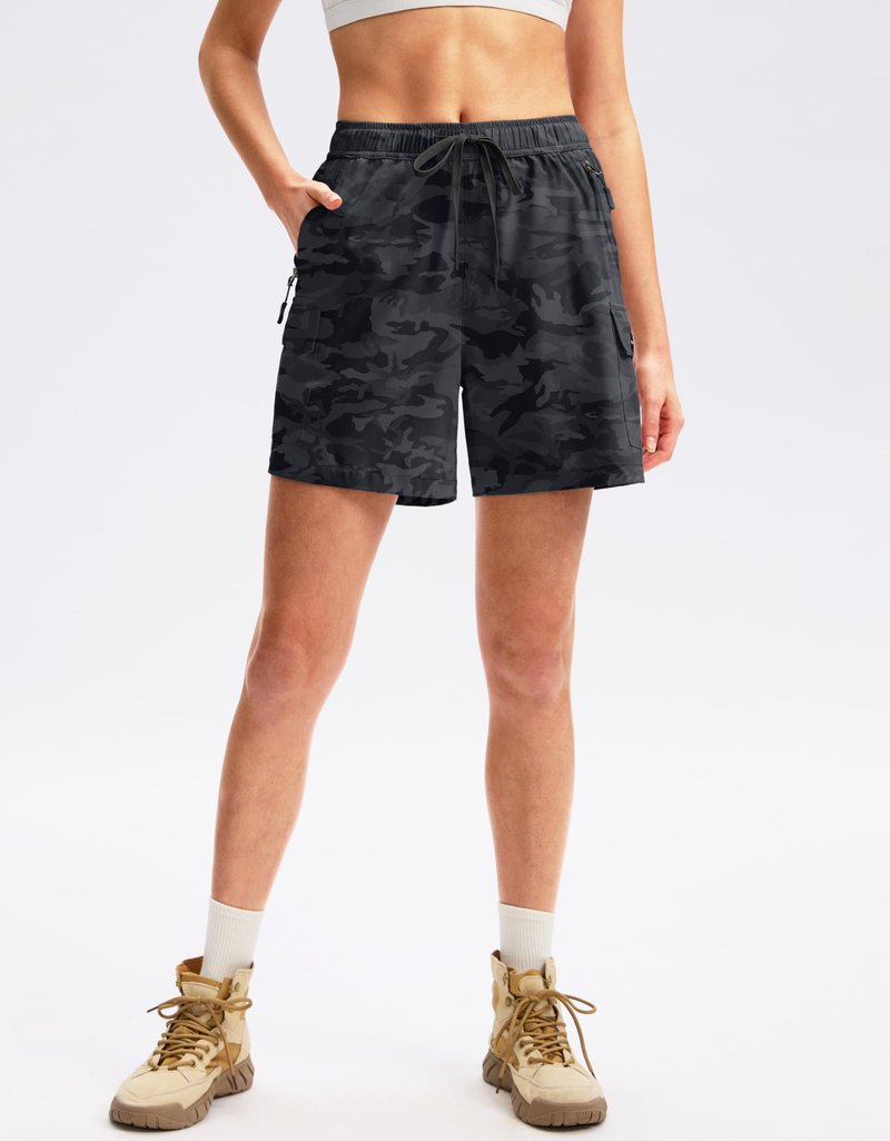 SANTINY Women's 5''/ 7''/9'' Hiking Cargo Shorts Quick Dry Lightweight Summer Shorts for Women Athletic Golf Zipper Pockets(GreyCamo_L)