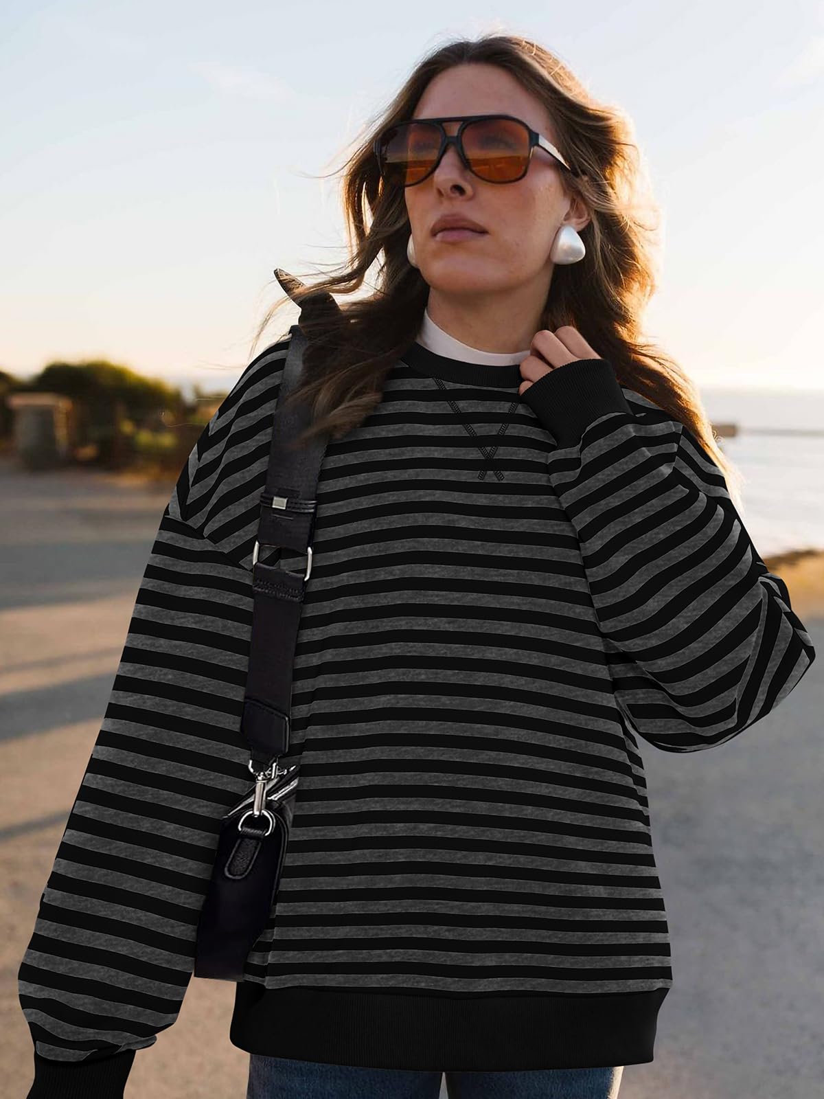 PRETTYGARDEN Women Oversized Striped Color Block Long Sleeve Crew Neck Sweatshirt Casual Loose Pullover Y2K Shirt Top (Black Dark Grey, X-Large)