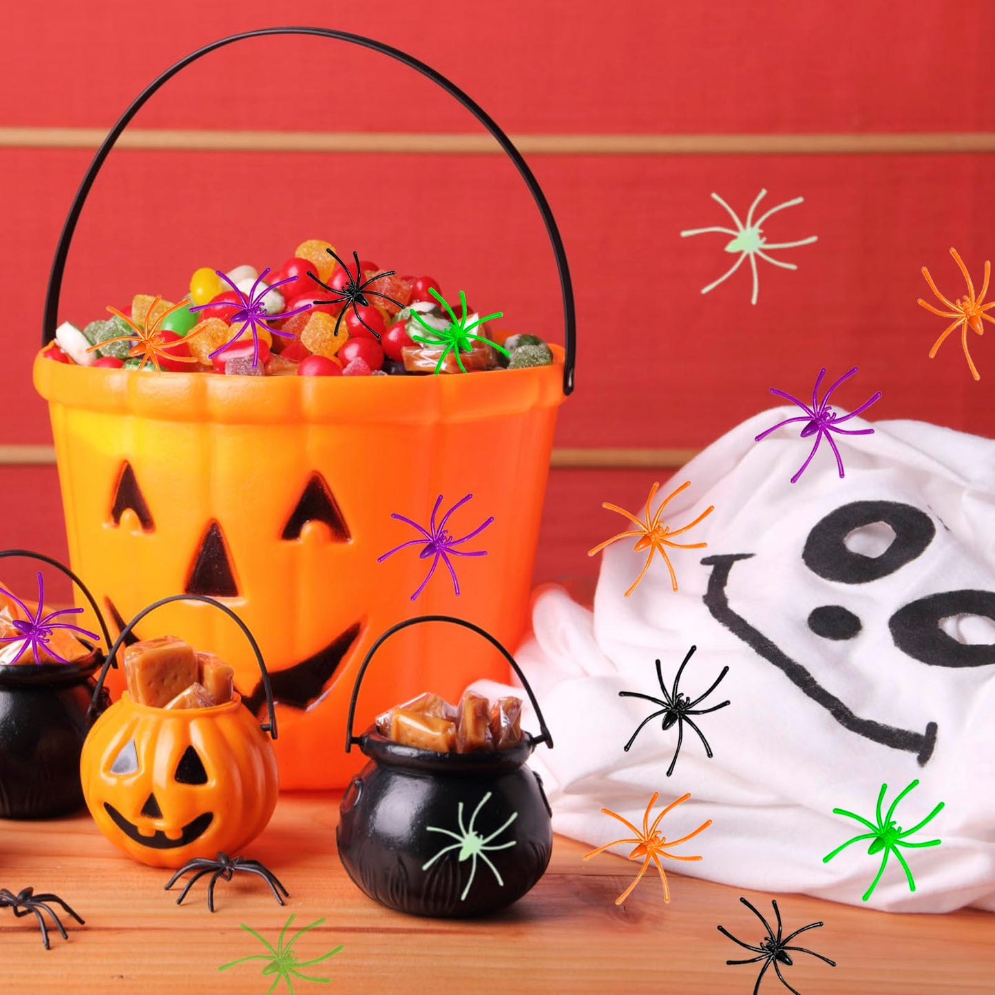 150PCS Plastic Spiders Halloween Small Plastic Spiders Fake Spiders Realistic Spider Toys Prank Props for Home and Party Decor, 2 x 1.8 Inches, Black, Green, Orange, Purple, Glow in The Dark Spiders