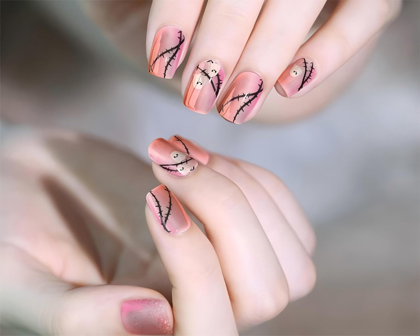 MOOYIYAN Gloss Nail Strips|Uv Free|22 Pcs,Gel Nail Stickers|Long Lasting Two Weeks and Easy to Apply&Remove|Light Halloween