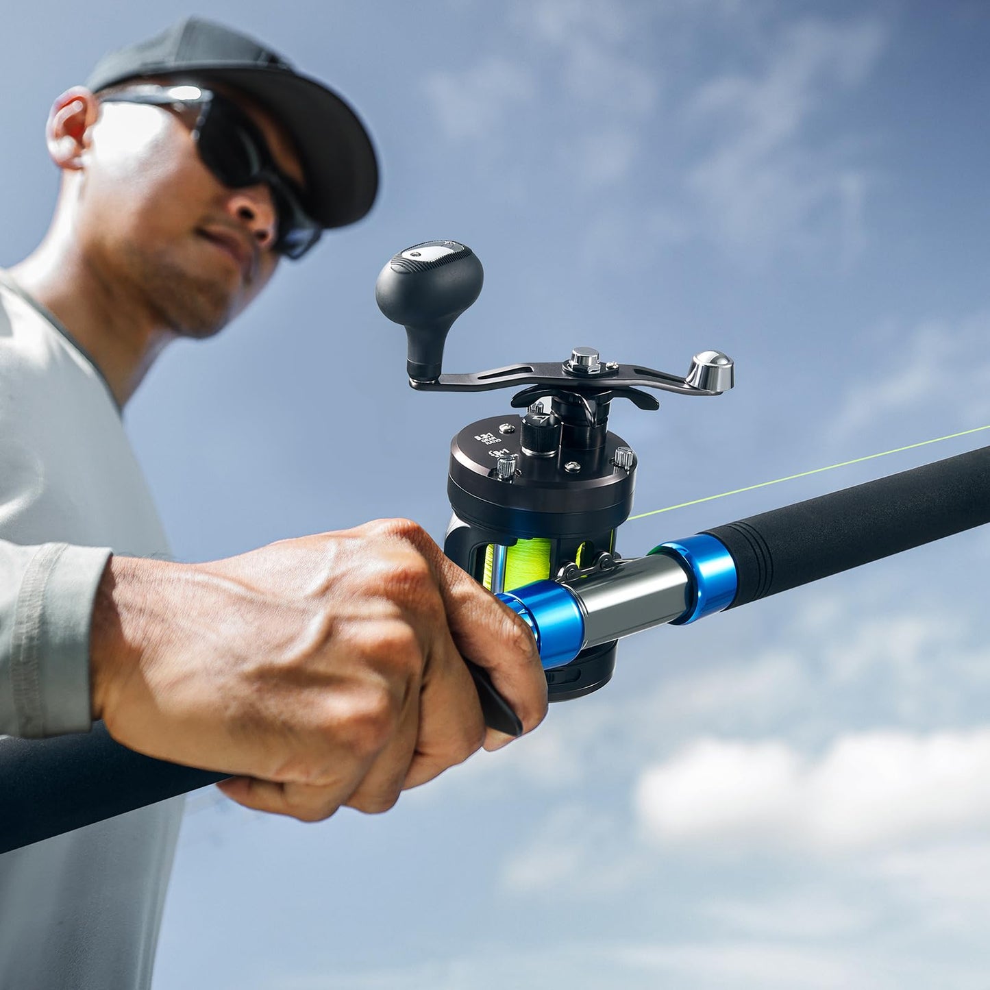 Piscifun Chaos Pro Baitcasting Fishing Reel, CNC Machined Aluminum Body Round Catfish Reel with 25LB Max Drag, Rolling Reel with Level Wind & Magnetic Braking for Lake & Saltwater, Black, Left Hand