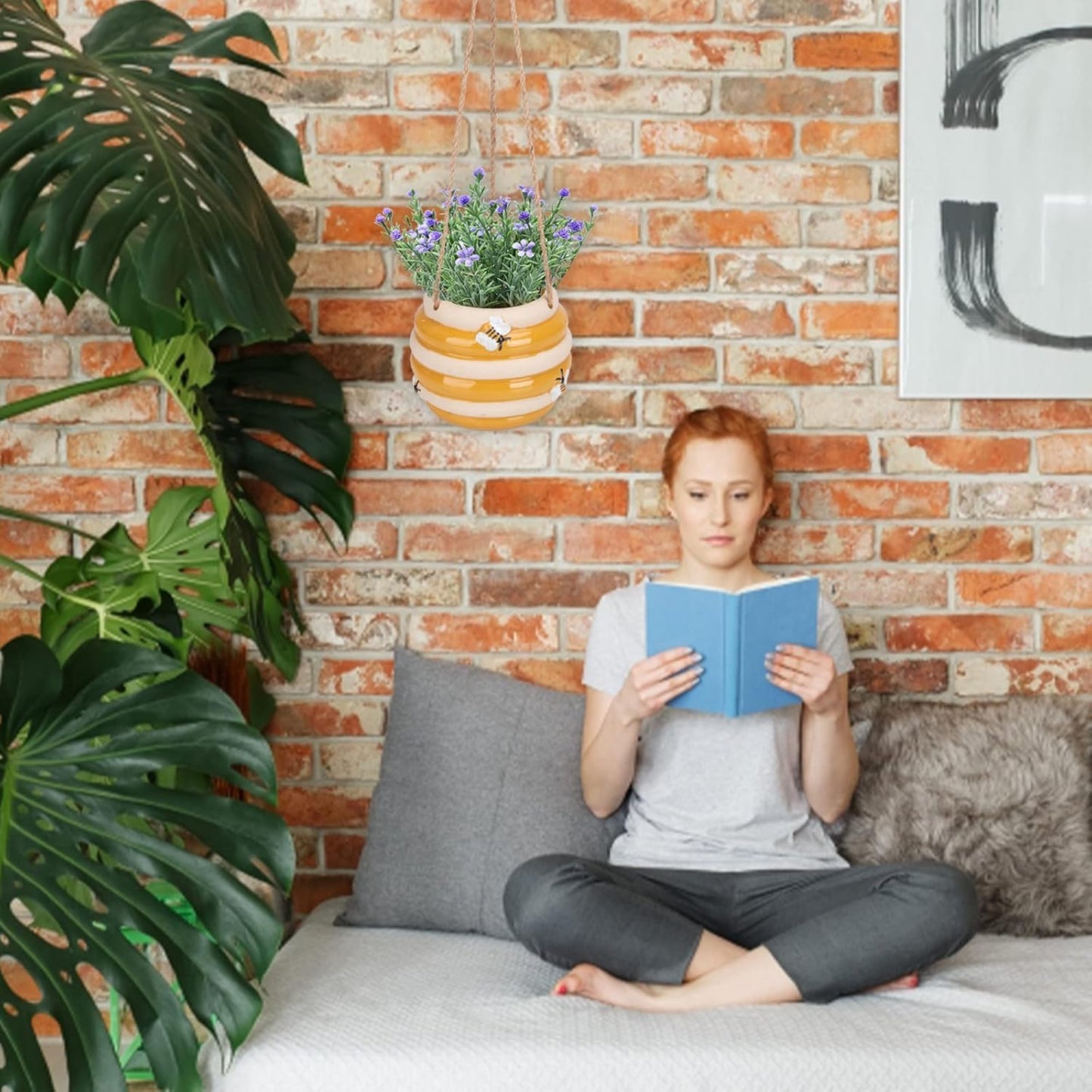 Chonsun Hanging Ceramic Planter 5 Inch Cute Bee Plant Pots Indoor Outdoor Yellow Planter Flower Pot Succulent Plant Pot Ceramic Mid-Century