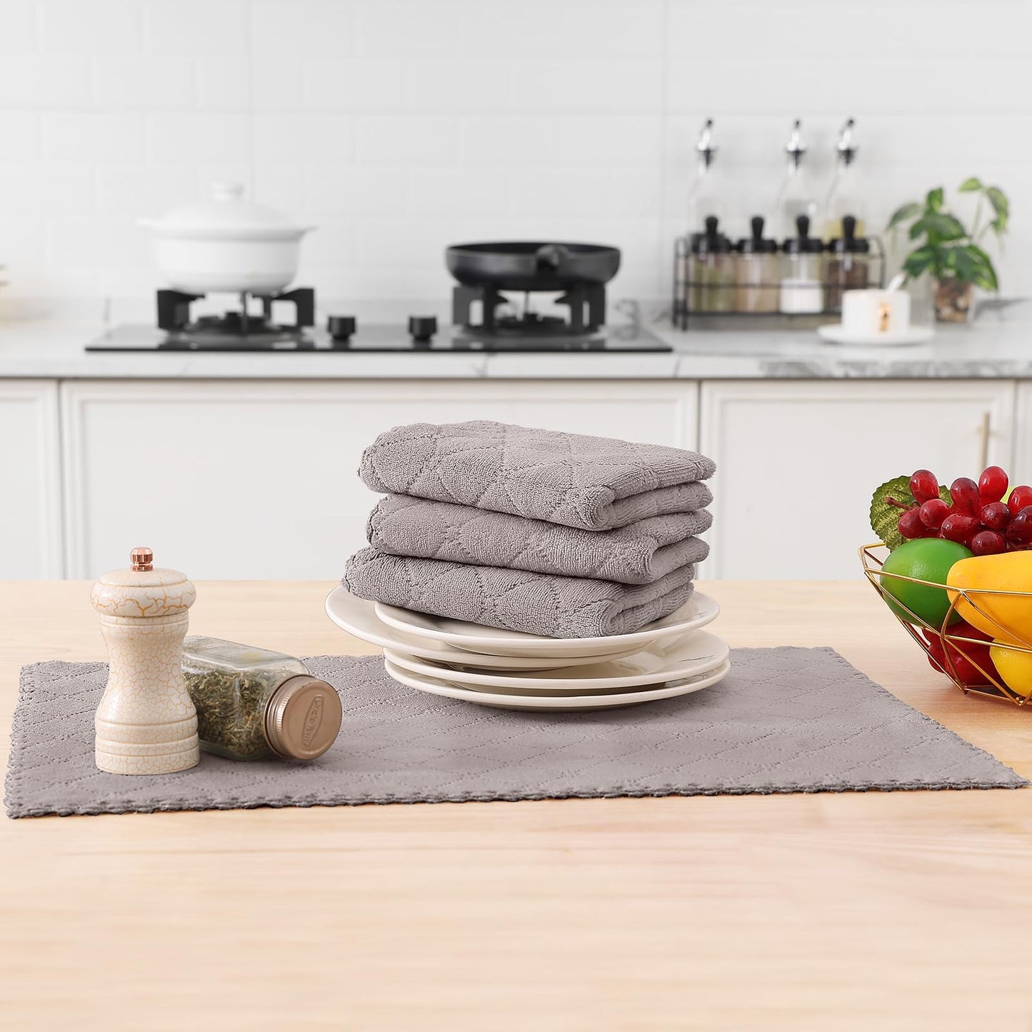 Homaxy 12 Pack Kitchen Dish Cloths (10 x 10 Inches, Grey), Super Soft and Absorbent Coral Velvet Dish Towels, Nonstick Oil Fast Drying Microfiber Cleaning Cloth, No Lint Household Dishcloths