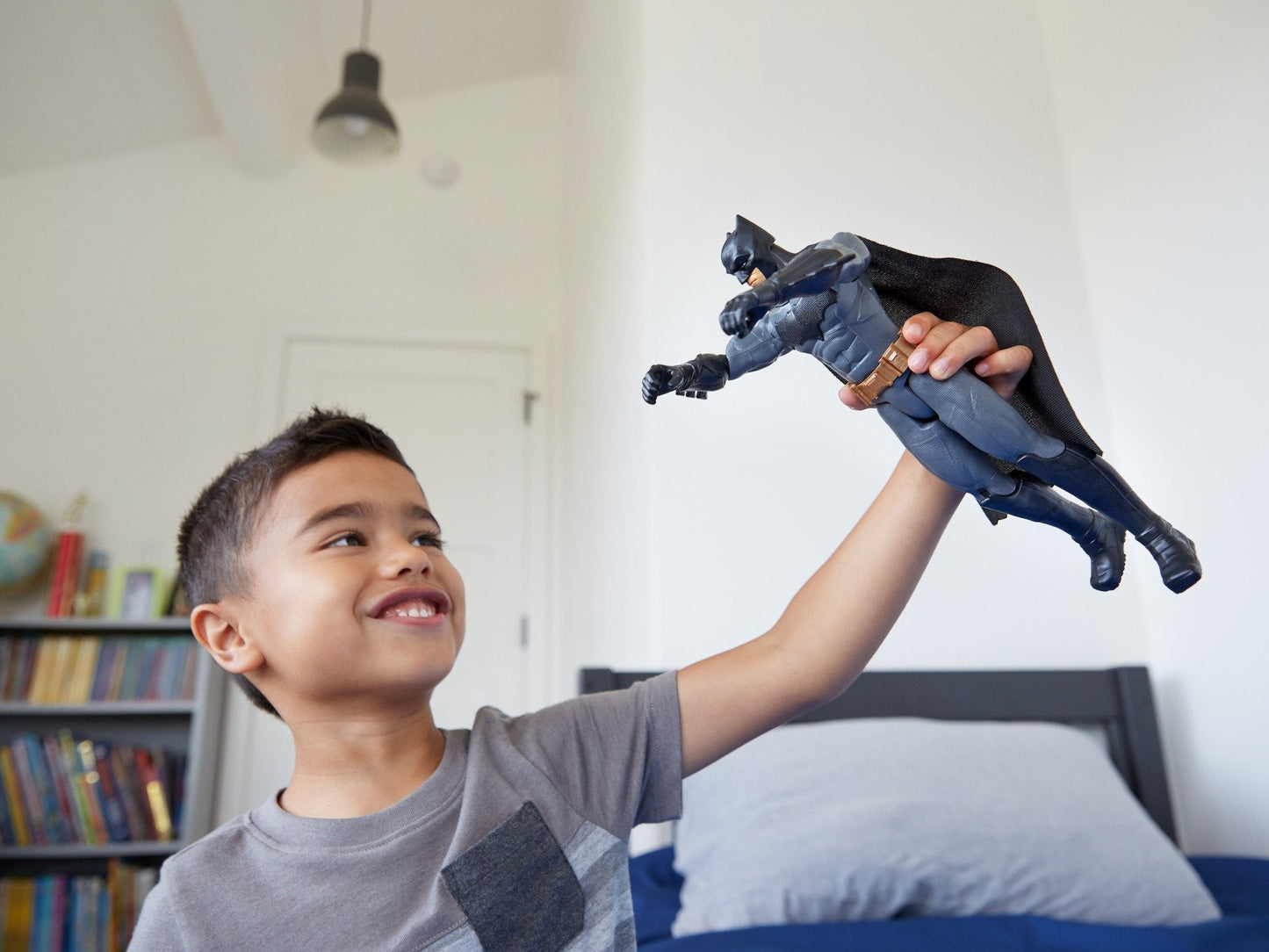 Mattel FGG79 - Batman 12 Inch Action Figure - Justice League Toy - DC Comics Dark Knight 30 cm