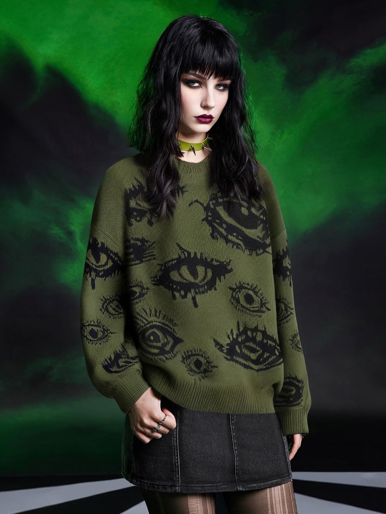 Floerns Women's Goth Grunge Punk Halloween Christmas Graphic Print Long Sleeve Drop Shoulder Sweaters Pullover Tops Army Green